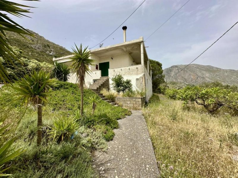 Frati Kreta Kreta, Frati, Ein schönes Dorfhaus mit großem Garten im Dorf Frati Haus kaufen